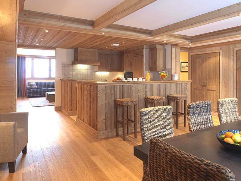 Kitchen / Dining area