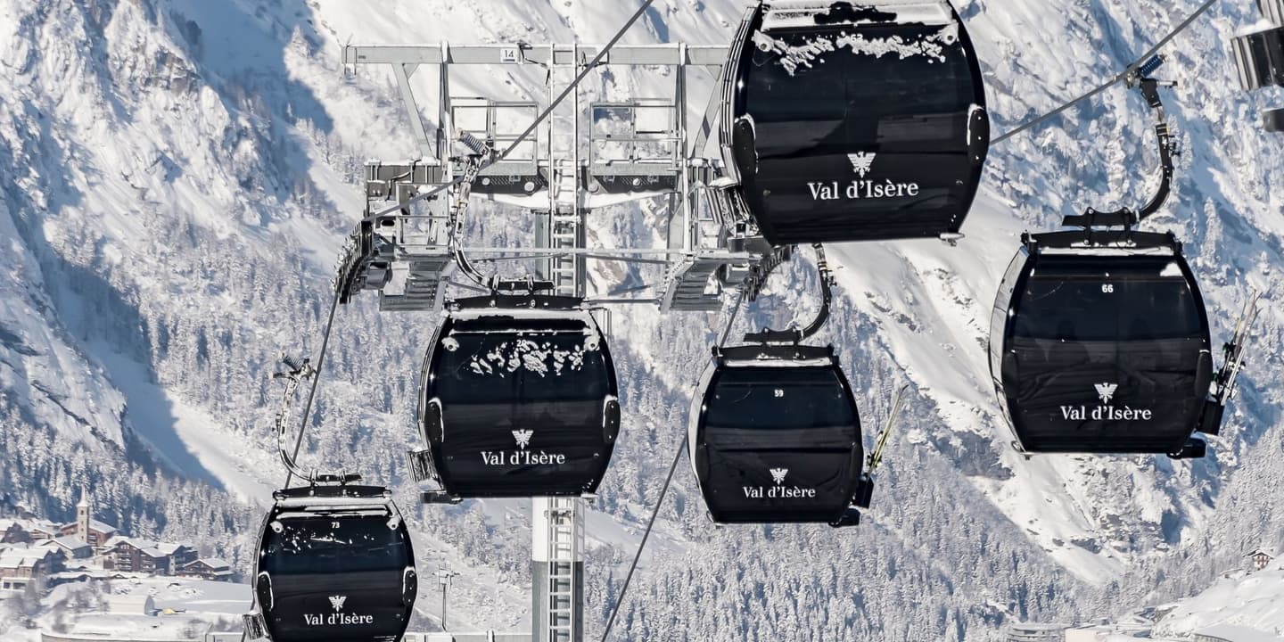 Lift Pass Ordering